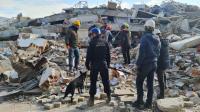 Broj mrtvih u potresu premašio 25 tisuća, iz pomoći se zbog sigurnosnih razloga povlače Austrija i Njemačka
