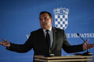 Bero&scaron;: Okanite se ćorava posla, vjerujte liječnicima