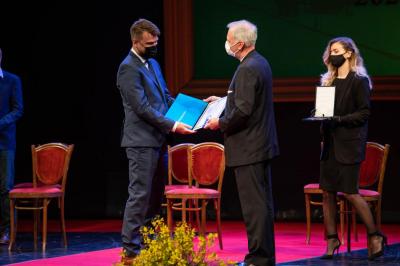 Radio Dalmaciji je dodijeljena medalja Grada Splita za 25 godina djelovanja i doprinos zajednici kroz humanitarni rad