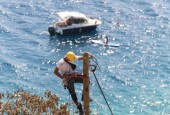 HEP: Svi korisnici na požarom zahvaćenom području Omiša i okolice dobili su električnu energiju