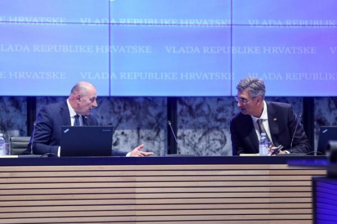 Vlada prati stanje uoči donošenja novih mjera pomoći, donirali nekretninu za izgradnju Spomen doma obitelji Čengić