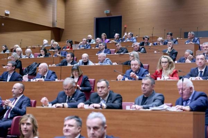Sabor izglasao paket spornih zakona o gradnji: Dio oporbe najavio referendum za njihovo rušenje