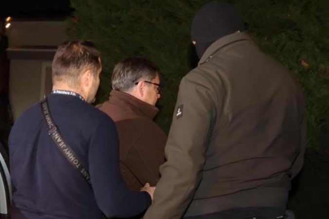 Uhićen sada već bivši glavni državni inspektor, oporba nije iznenađena, upozorava na tajming; vladajućima dokaz neovisnosti pravosudnog sustava