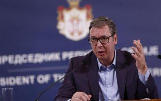 Vučić najavio ostavku na mitingu u Beogradu